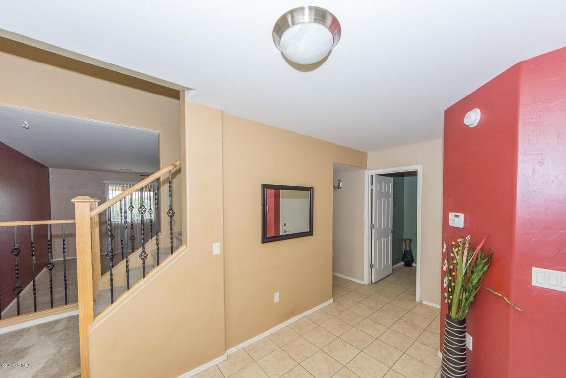 654 S Willis Ray Ave, Vail, AZ 85641 photo 9