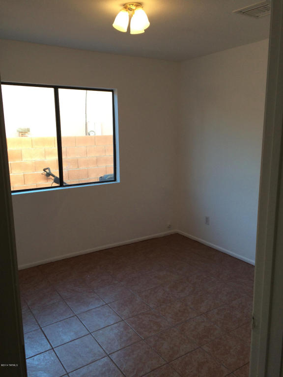 9060 N Eaglestone Loop, Tucson, AZ 85742 photo 27