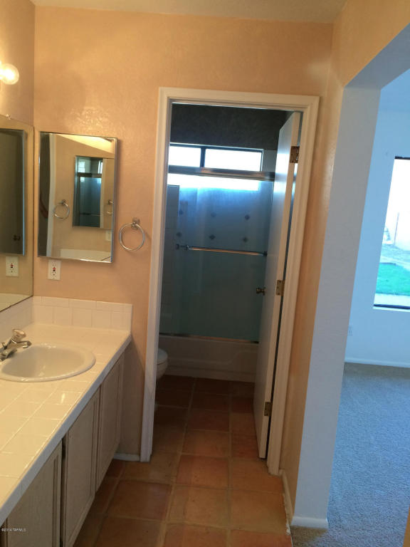 9060 N Eaglestone Loop, Tucson, AZ 85742 photo 32