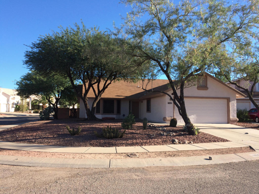 9060 N Eaglestone Loop, Tucson, AZ 85742 photo 1