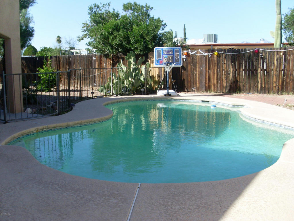 9601 E Myra Dr, Tucson, AZ 85730 photo 13