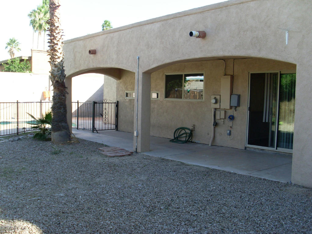 9601 E Myra Dr, Tucson, AZ 85730 photo 17