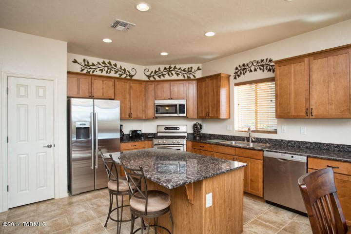 456 S Blue River Loop, Vail, AZ 85641 photo 4