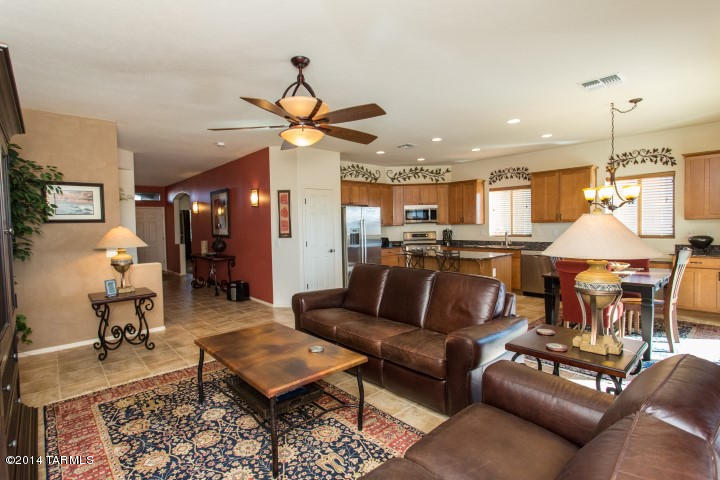 456 S Blue River Loop, Vail, AZ 85641 photo 7