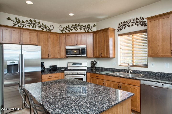 456 S Blue River Loop, Vail, AZ 85641 photo 3