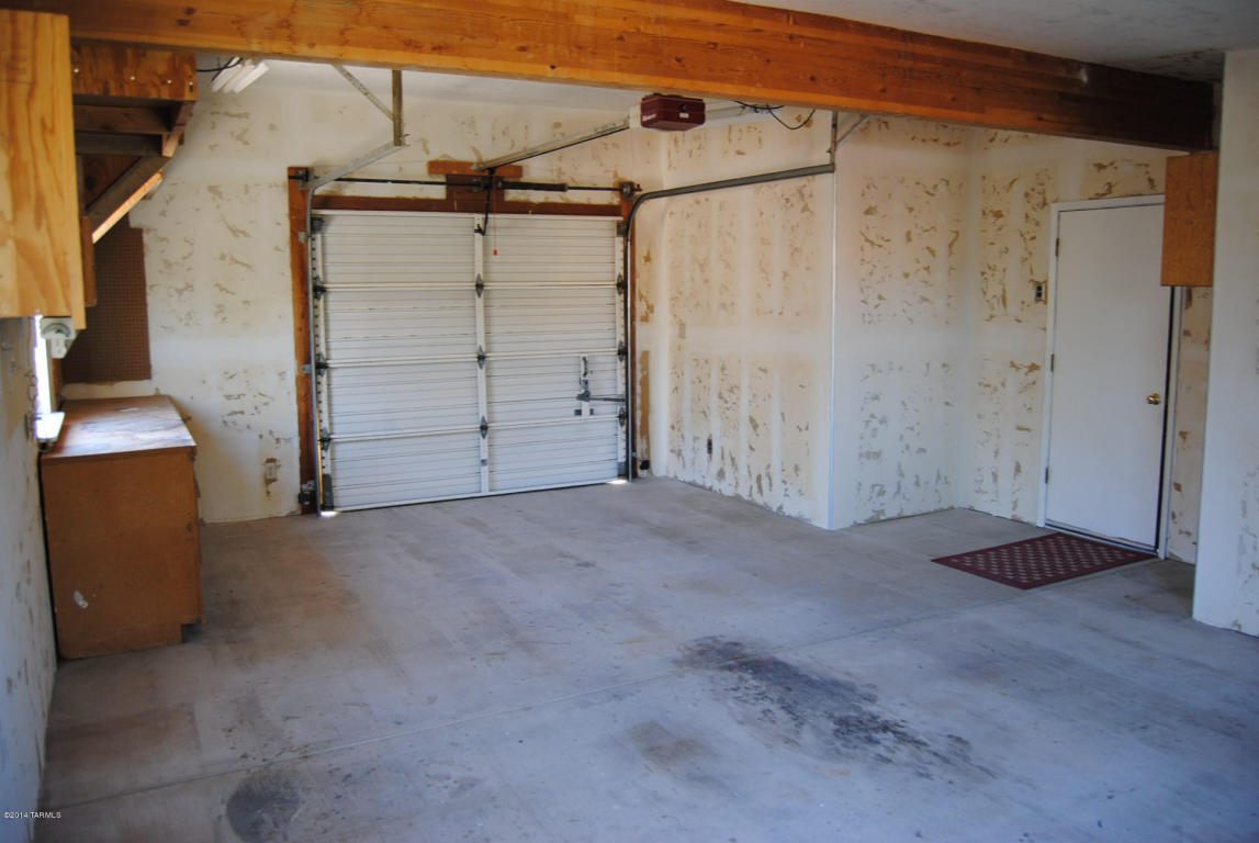 4637 E 24th St, Tucson, AZ 85711 photo 2