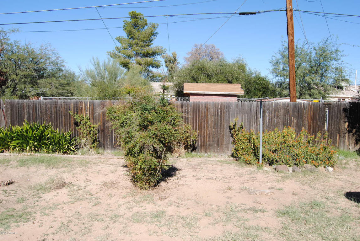 4637 E 24th St, Tucson, AZ 85711 photo 13