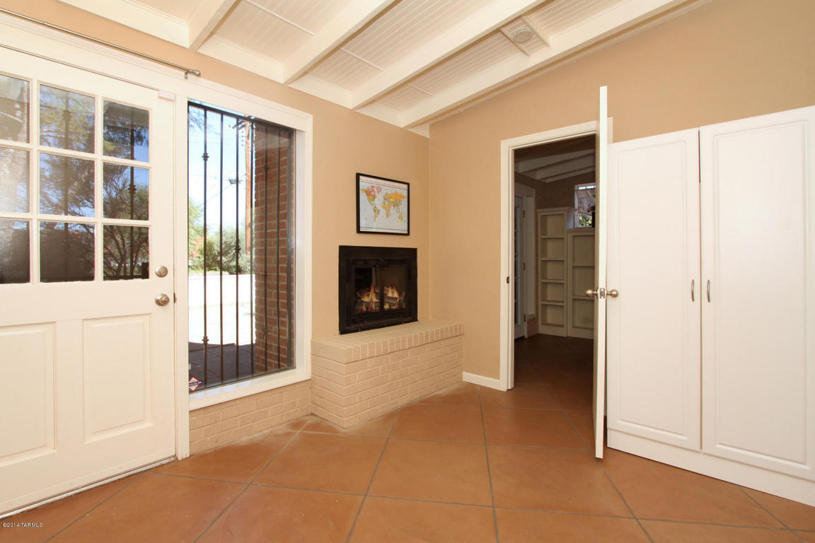 2231 E 9th St, Tucson, AZ 85719 photo 7