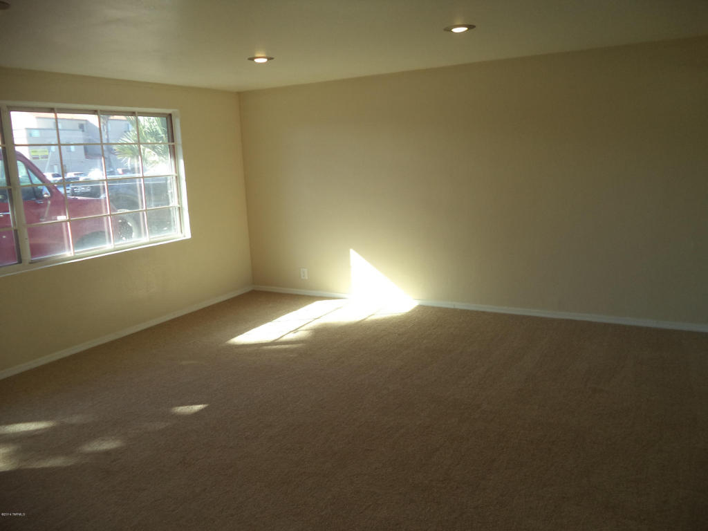 4641 E 29th St, Tucson, AZ 85711 photo 9