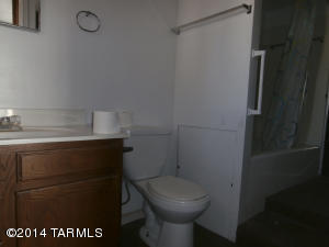709 N Riverside Dr, Mammoth, AZ 85618 photo 11