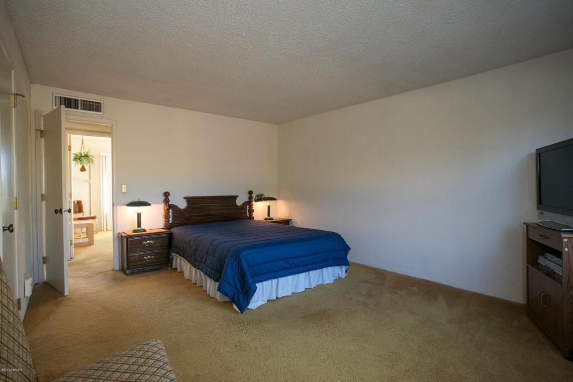 6331 E River Rd, Tucson, AZ 85750 photo 17