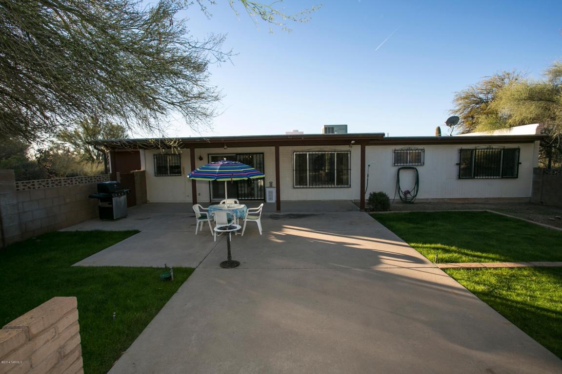 6331 E River Rd, Tucson, AZ 85750 photo 3