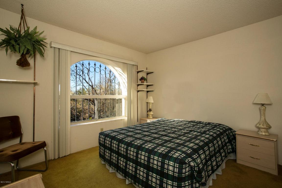 6331 E River Rd, Tucson, AZ 85750 photo 19