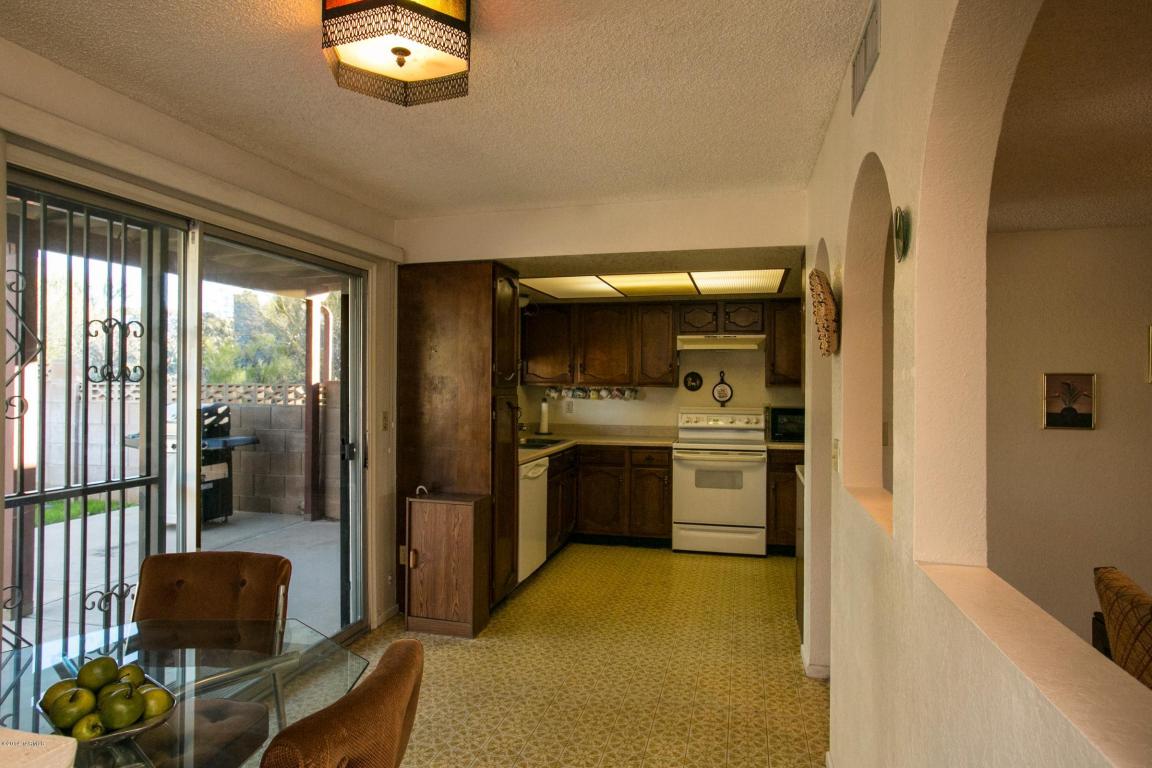 6331 E River Rd, Tucson, AZ 85750 photo 11