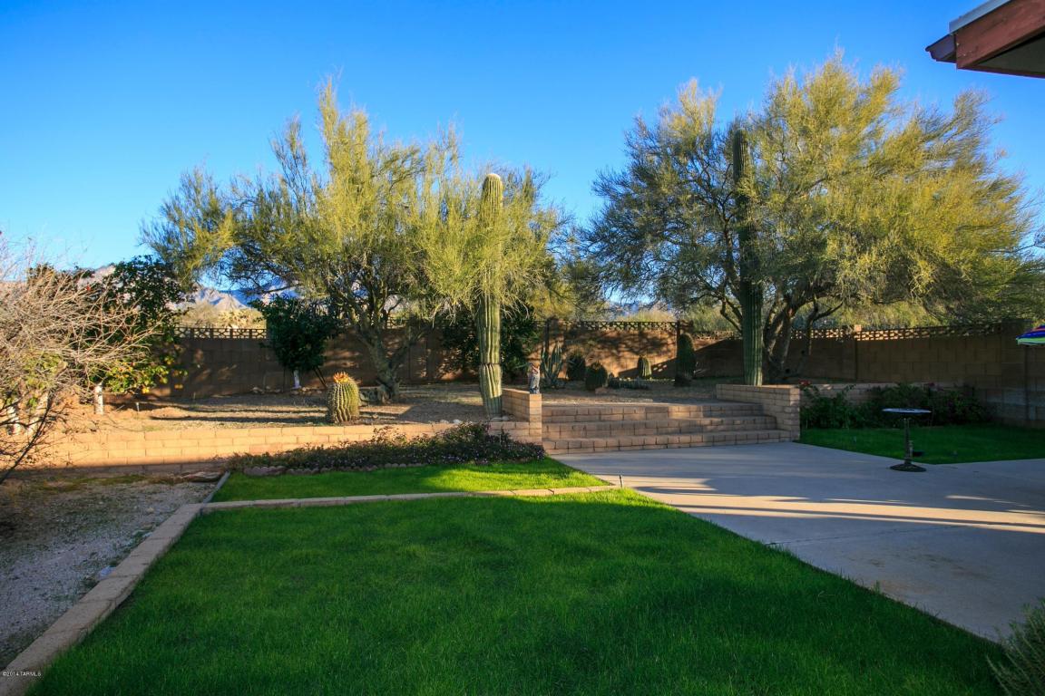 6331 E River Rd, Tucson, AZ 85750 photo 2
