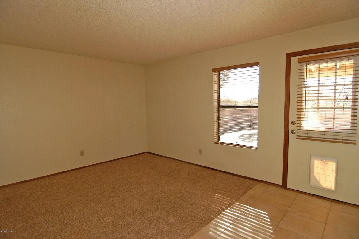 9040 E Saddleback Dr, Tucson, AZ 85749 photo 12