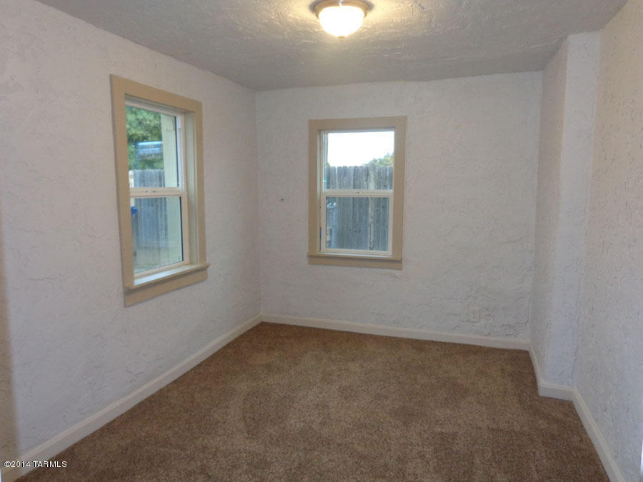 1214 E 27th St, Tucson, AZ 85713 photo 15