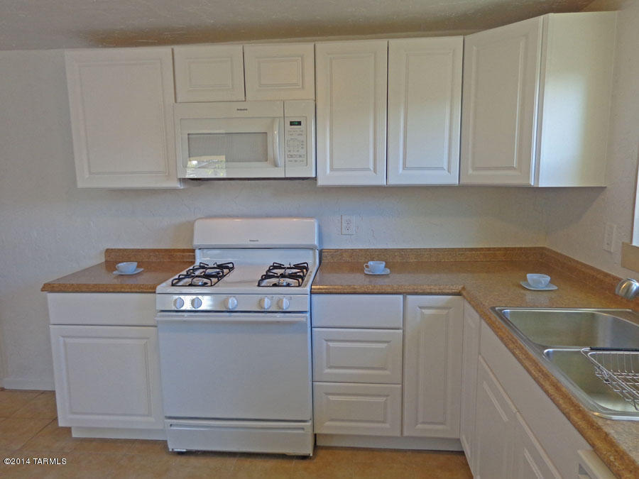 1214 E 27th St, Tucson, AZ 85713 photo 10