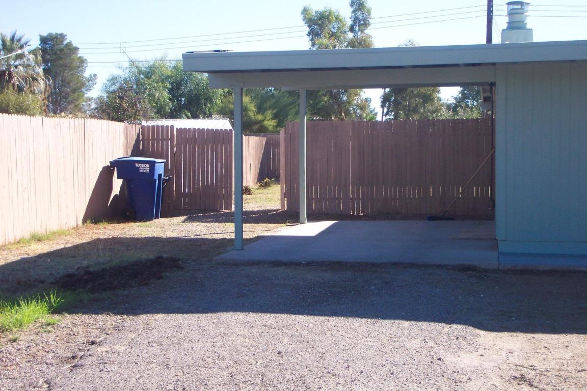 7334 E Sylvane Dr, Tucson, AZ 85710 photo 6