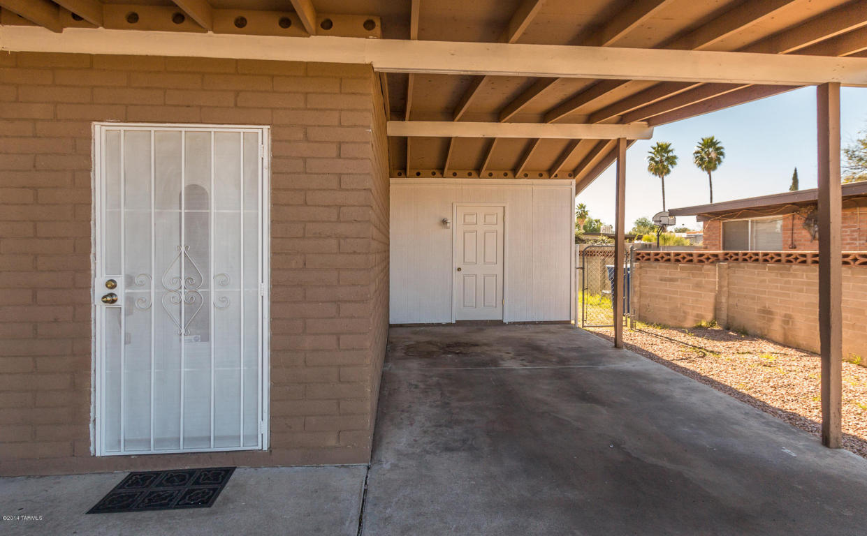 7002 E Stella Rd, Tucson, AZ 85730 photo 4
