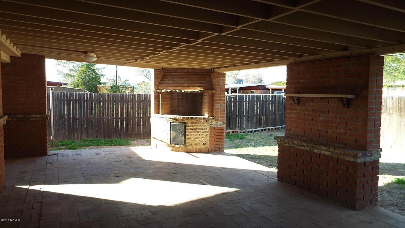 5117 E 26th St, Tucson, AZ 85711 photo 12