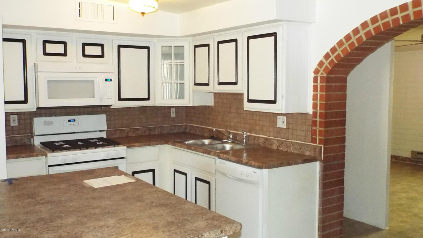 5117 E 26th St, Tucson, AZ 85711 photo 6