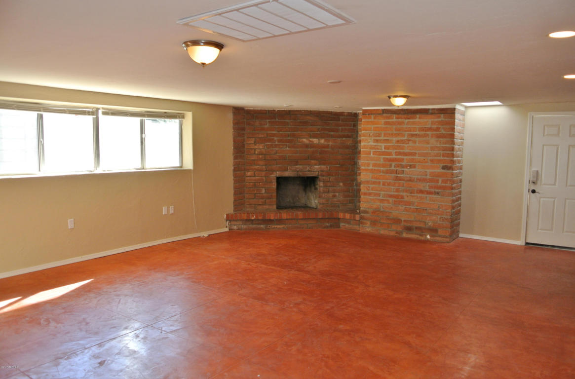 8418 E 2nd Pl, Tucson, AZ 85710 photo 13