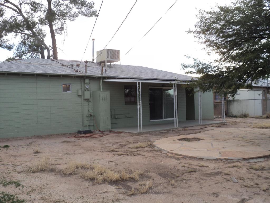 5557 E 24th St, Tucson, AZ 85711 photo 1