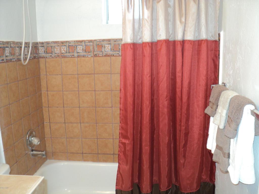 5557 E 24th St, Tucson, AZ 85711 photo 13