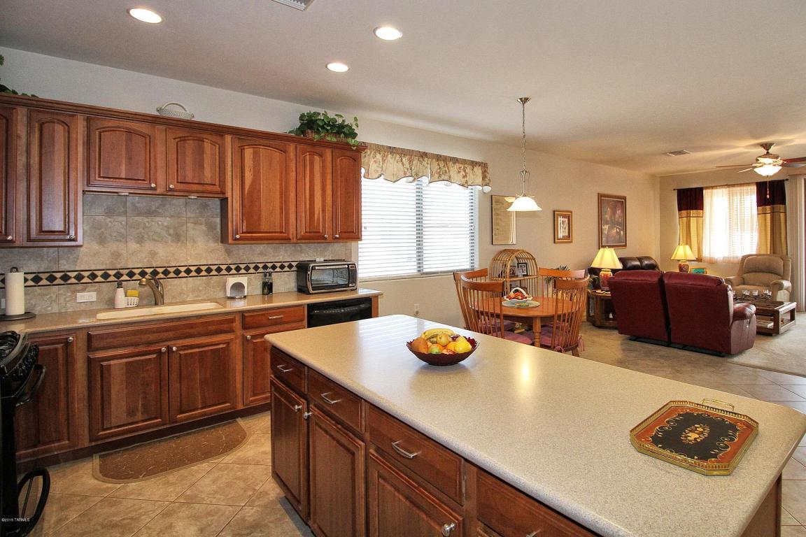 13735 E Carruthers St, Vail, AZ 85641 photo 7