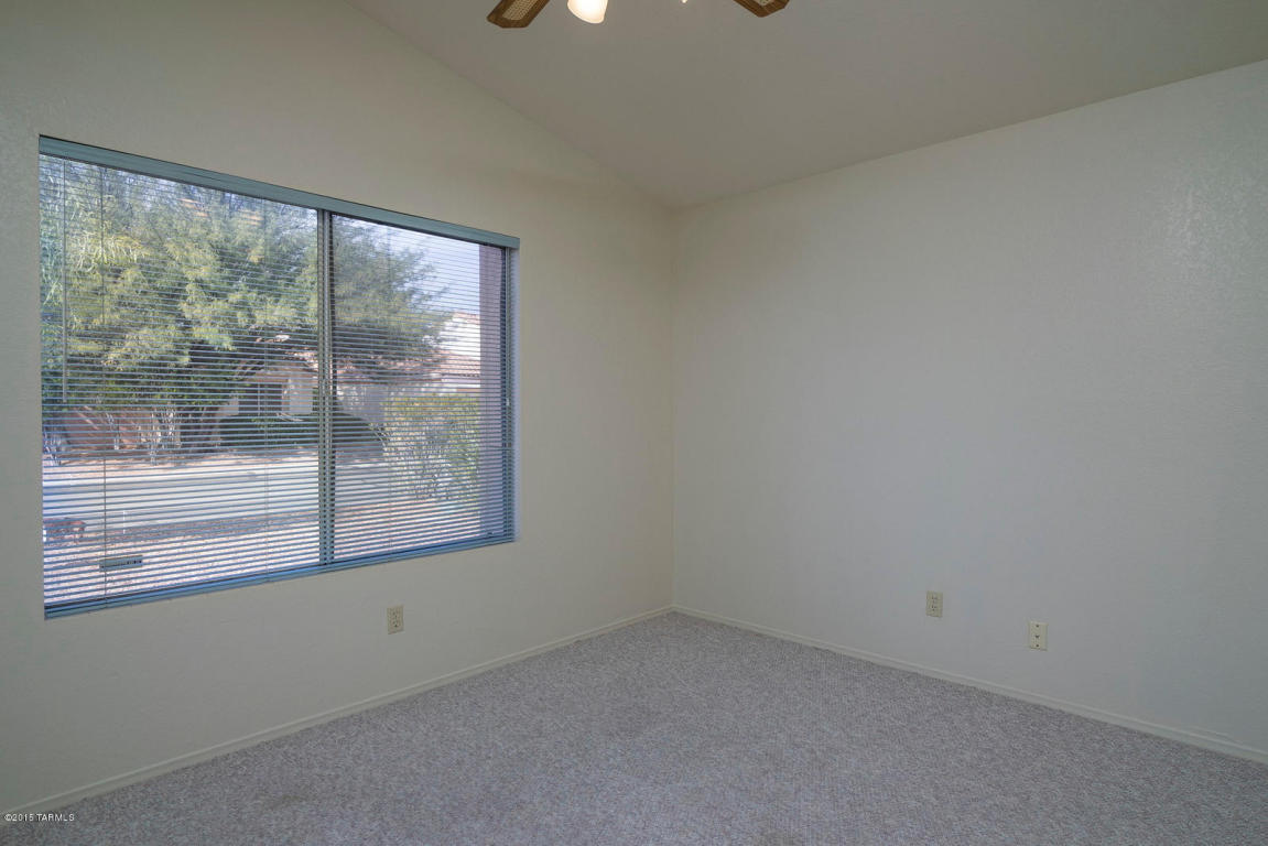 3533 W Thundercloud Loop, Tucson, AZ 85742 photo 9