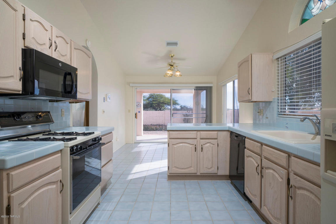 3533 W Thundercloud Loop, Tucson, AZ 85742 photo 6