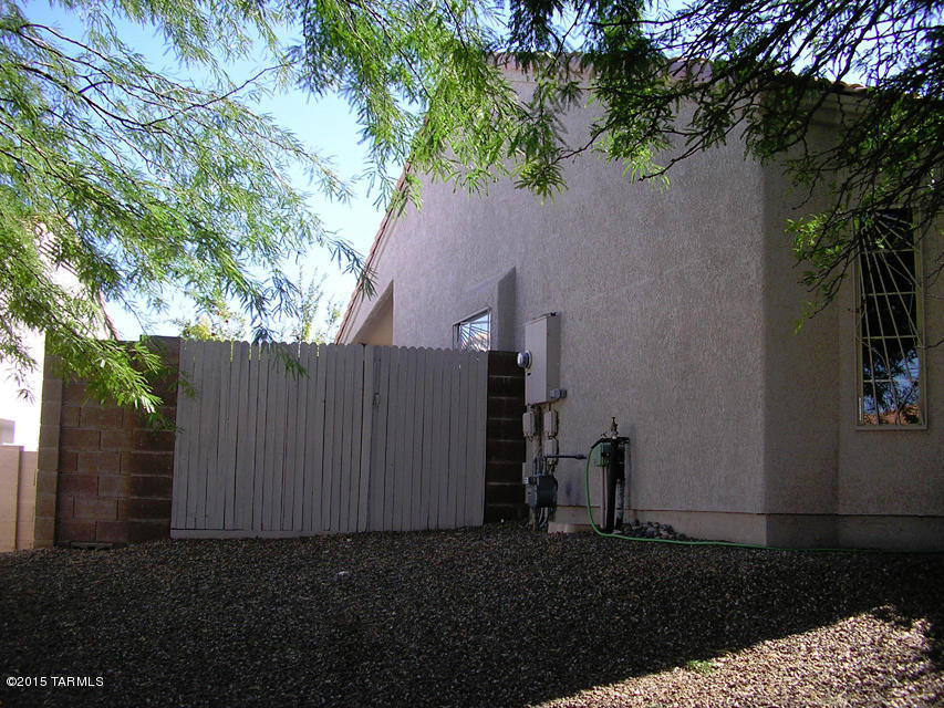 10664 E Barclay Park Loop, Tucson, AZ 85748 photo 22