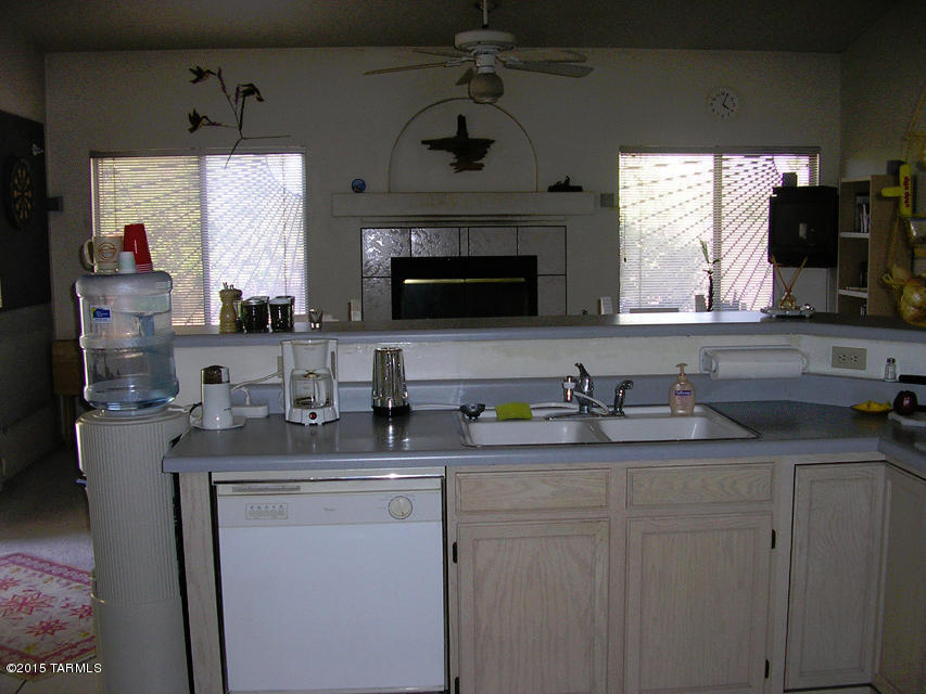10664 E Barclay Park Loop, Tucson, AZ 85748 photo 11
