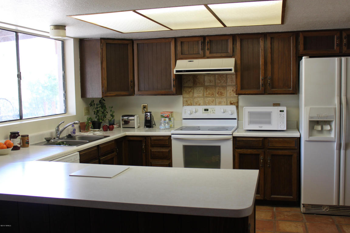 9015 E Saddleback Dr, Tucson, AZ 85749 photo 8