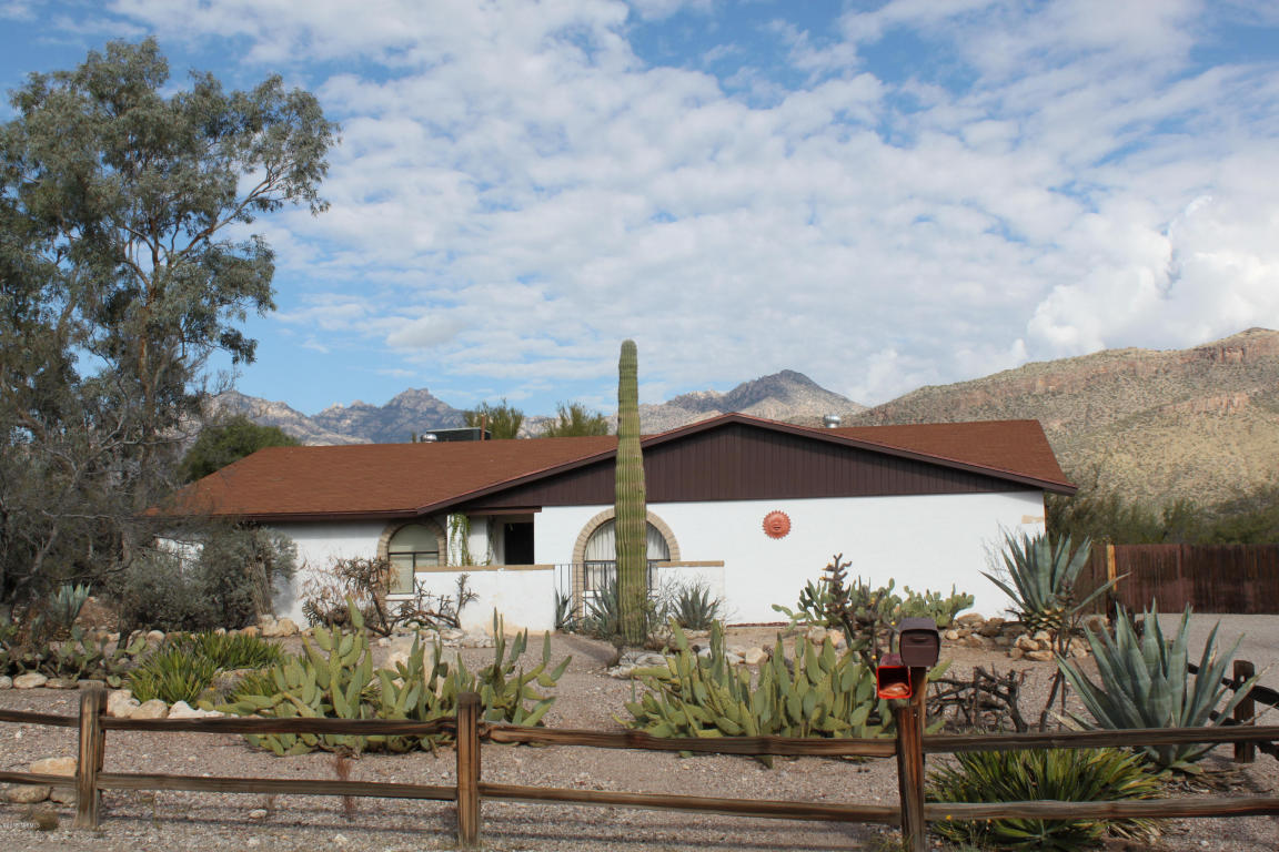 9015 E Saddleback Dr, Tucson, AZ 85749 photo 1