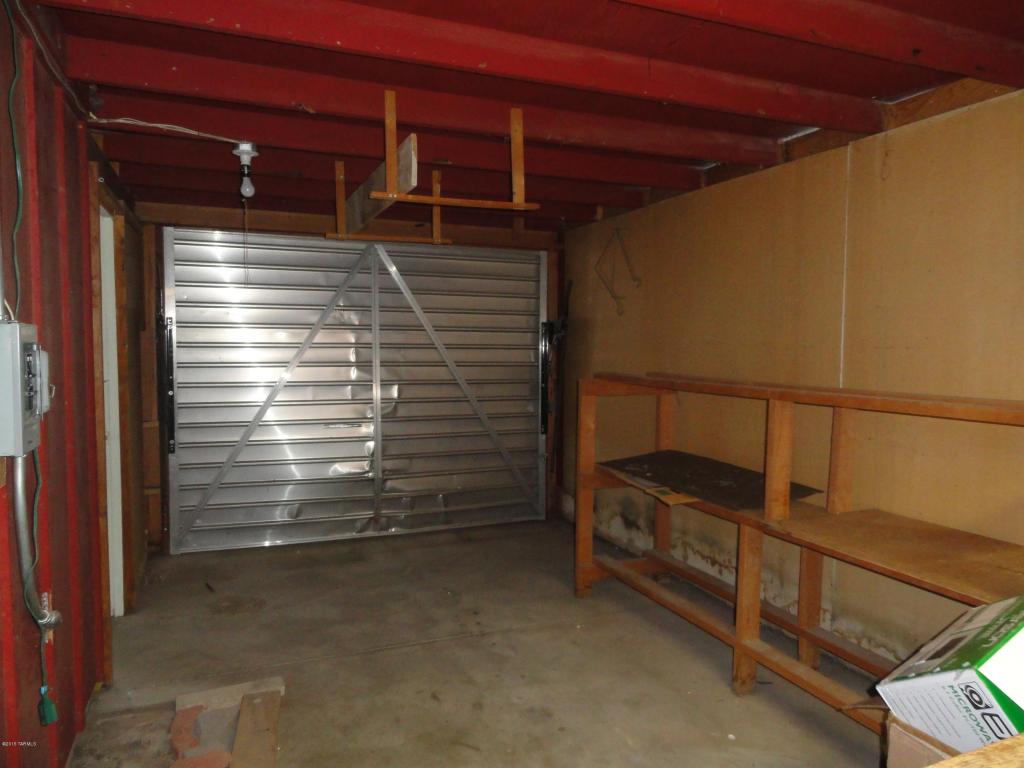 7433 Eli Dr, Tucson, AZ 85710 photo 24