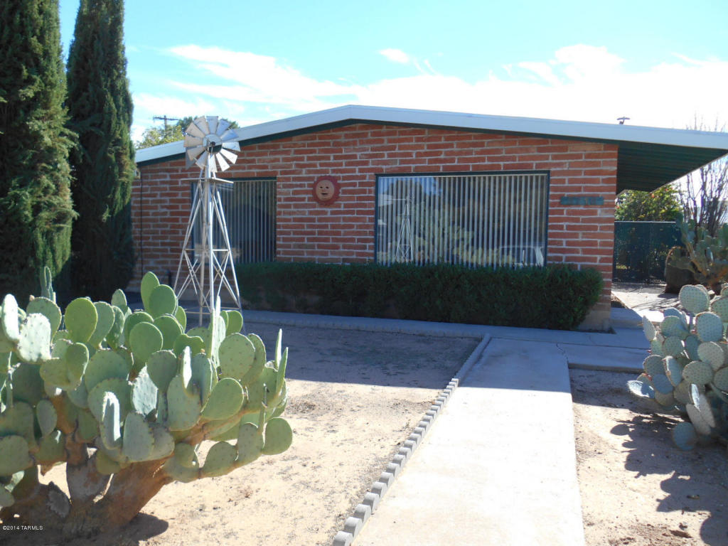 5716 E 4th St, Tucson, AZ 85711 photo 1