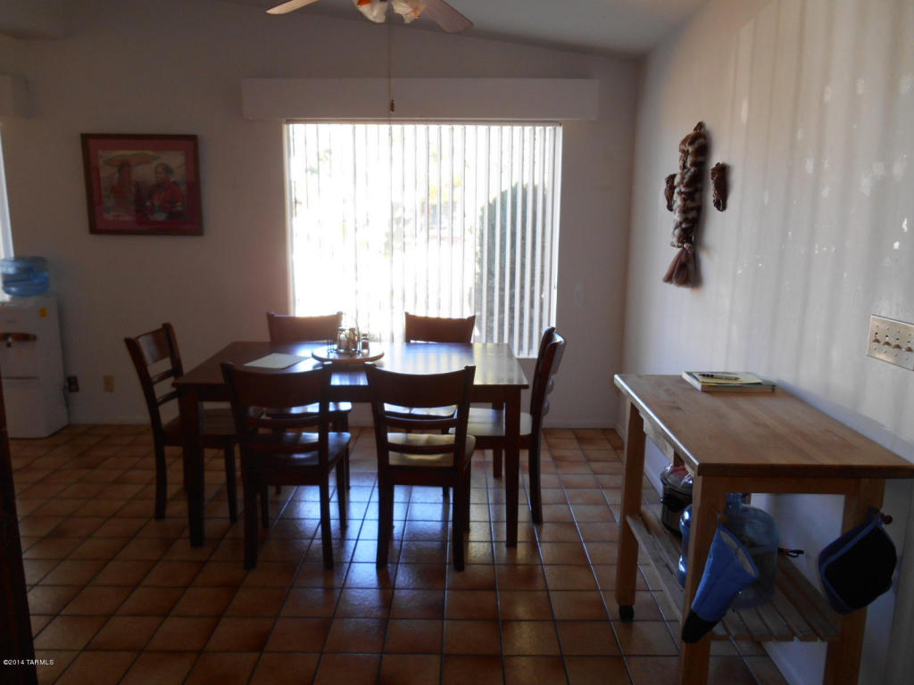 5716 E 4th St, Tucson, AZ 85711 photo 8