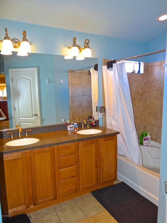 240 E Creosote Draw Rd, Vail, AZ 85641 photo 7