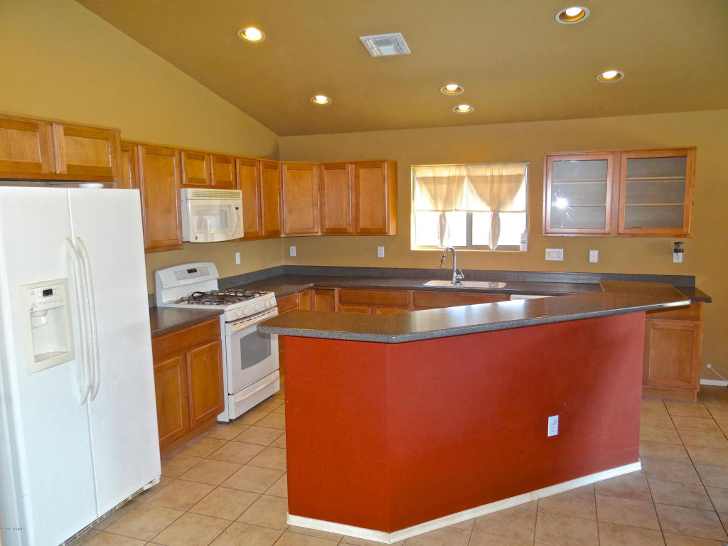 240 E Creosote Draw Rd, Vail, AZ 85641 photo 2
