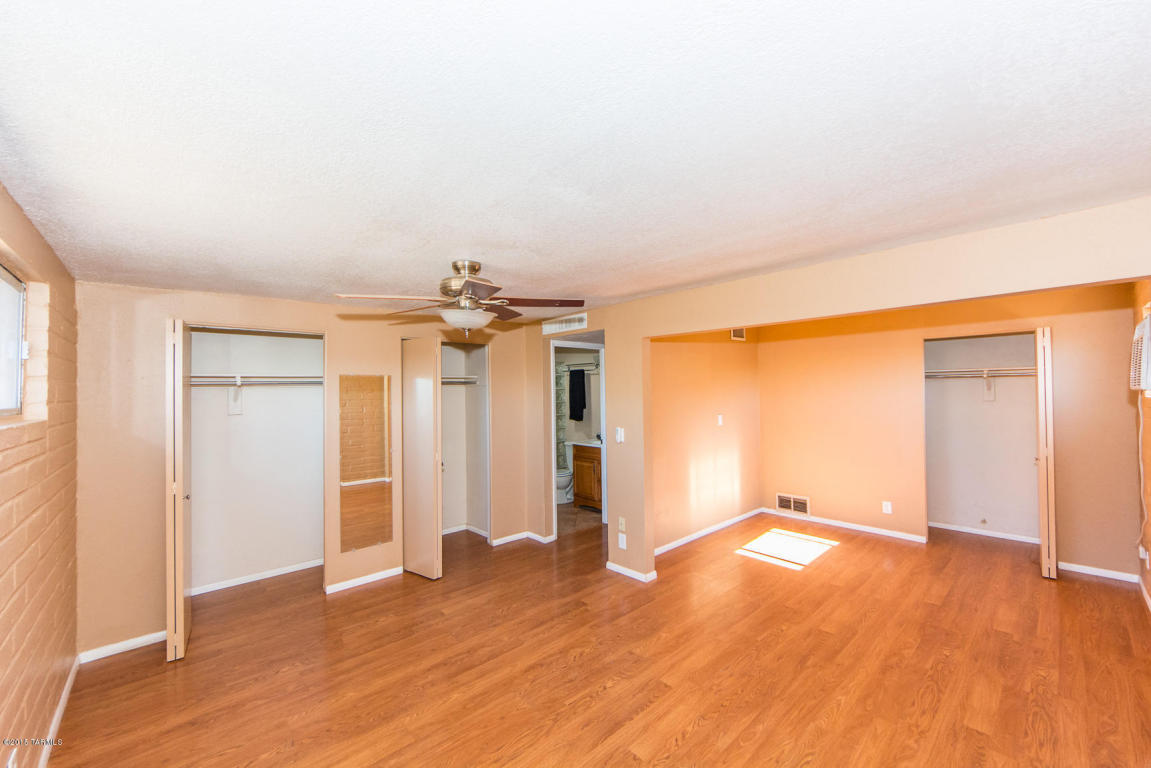 8026 E 18th Pl, Tucson, AZ 85710 photo 18