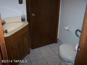 815 E Mitchell Dr, Tucson, AZ 85719 photo 9