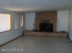815 E Mitchell Dr, Tucson, AZ 85719 photo 2