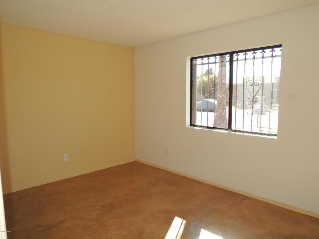 2115 E Pine St, Tucson, AZ 85706 photo 10