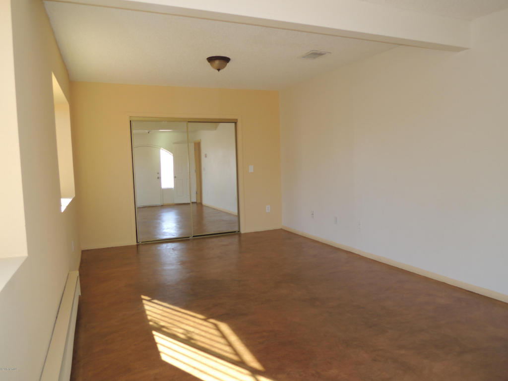 2115 E Pine St, Tucson, AZ 85706 photo 11