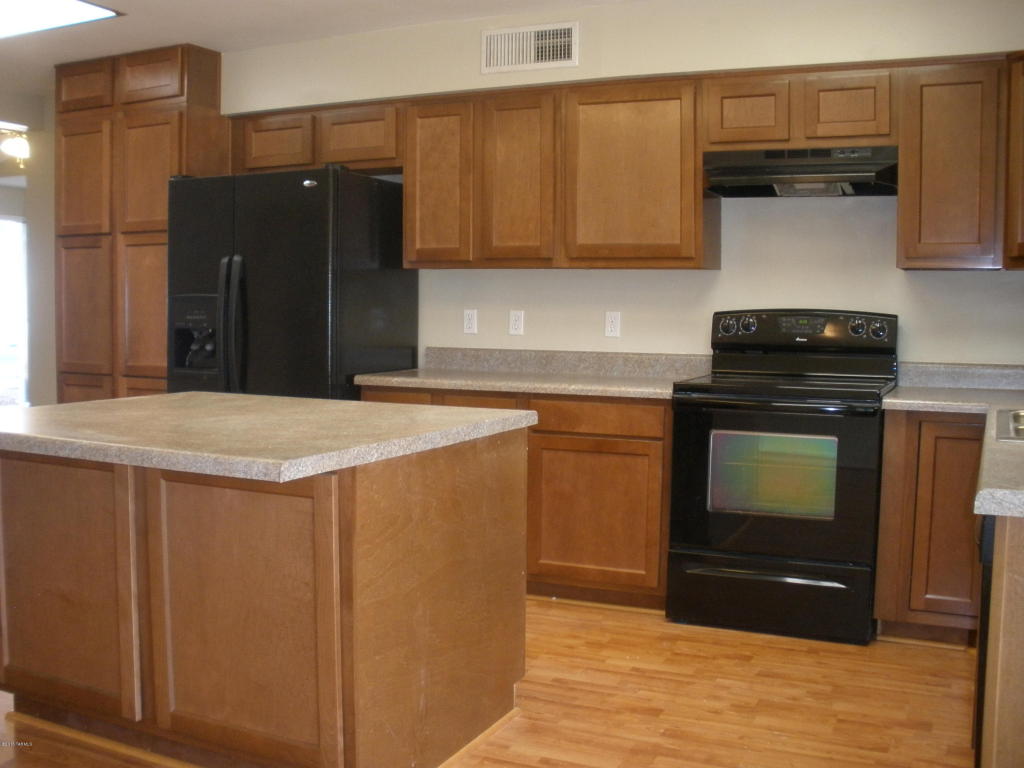 8618 E 4th St, Tucson, AZ 85710 photo 8