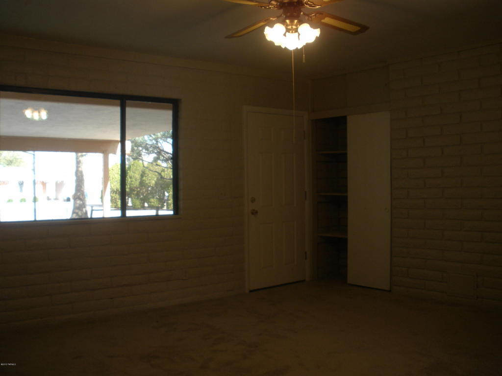 8618 E 4th St, Tucson, AZ 85710 photo 11