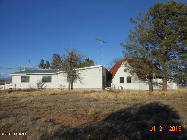 465 E Circle B Rd, Willcox, AZ 85643 photo 3