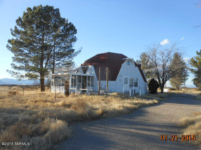 465 E Circle B Rd, Willcox, AZ 85643 photo 2